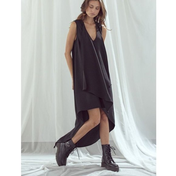 Black V-Neck Draped Sleeveless High Low Dress - Picture 2 of 6